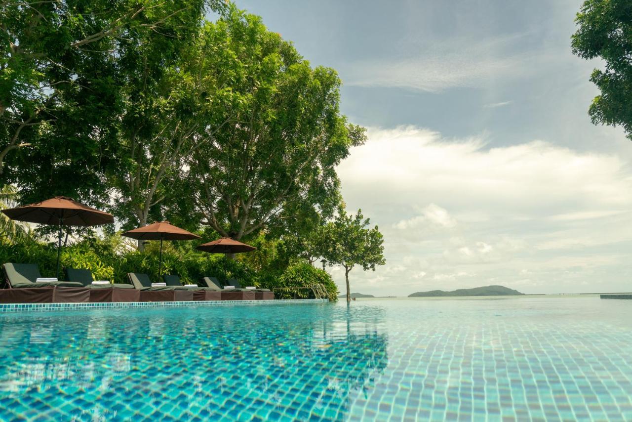 Ombak Villa Langkawi Pantai Cenang  Exterior foto